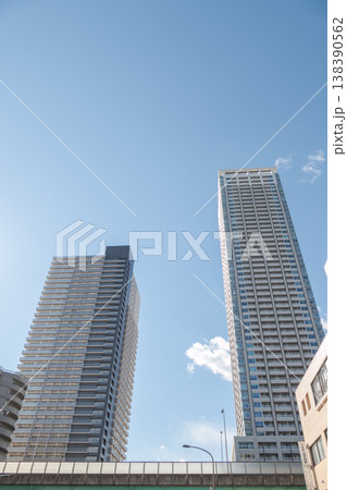 【地下鉄月島駅からのタワーマンション】 138390562