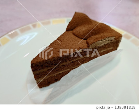 チョコレートケーキ 138391819