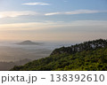 雲海に浮かぶ気仙沼し大島の亀山 138392610