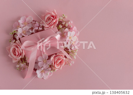 Pink Heart with Flowers and Gift Box. Romantic Valentines Day Flatlay on Soft Pink Background 138405632