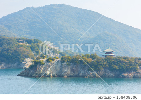 冬の瀬戸内 広島県福山市 鞆の浦 福禅寺對潮楼(対潮楼)からの眺望 冬の瀬戸内 広島県福山市 鞆の浦 福禅寺對潮楼(対潮楼)からの眺望 138408306
