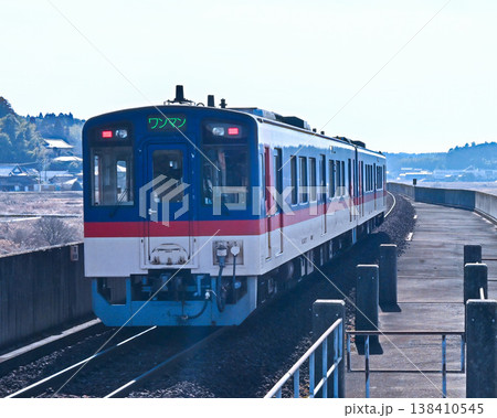 鹿島臨海鉄道のディーゼル 138410545