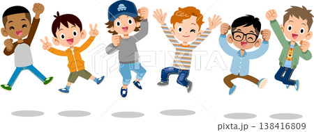 ジャンプする様々な国、様々な人種の男の子たち ジャンプする様々な国、様々な人種の男の子たち 138416809