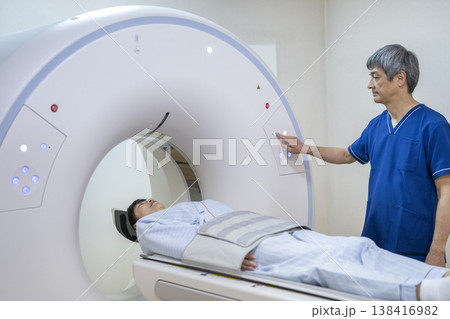 CT検査 138416982