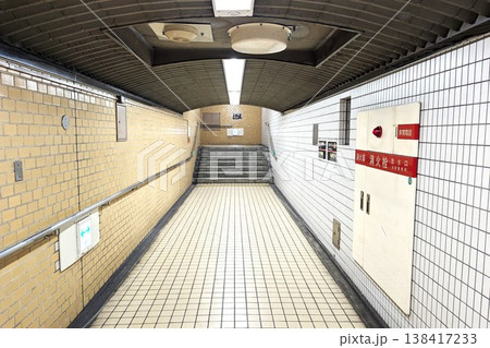 大阪メトロ御堂筋線の風景 大阪メトロ御堂筋線の風景 138417233