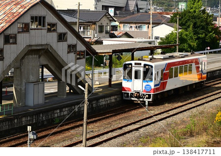 三陸鉄道リアス線の最南端駅 盛駅 三陸鉄道リアス線の最南端駅 盛駅 138417711