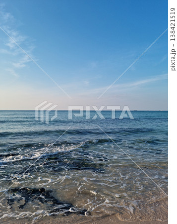 This is Gwakji Beach in Jeju Island, which has basalt rocks. This is Gwakji Beach in Jeju Island, which has basalt rocks. 138421519