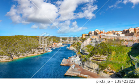 Breathtaking view of old town Bonifacio. 138422822
