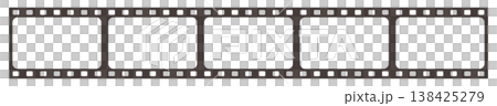 映画フィルムのストリップのイラスト(透過・フレーム) 映画フィルムのストリップのイラスト(透過・フレーム) 138425279