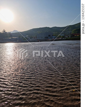 It's a rural area with muddy water. 138425337