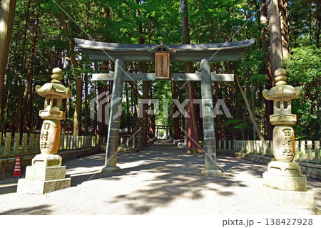 滋賀県甲賀市　田村神社 138427928
