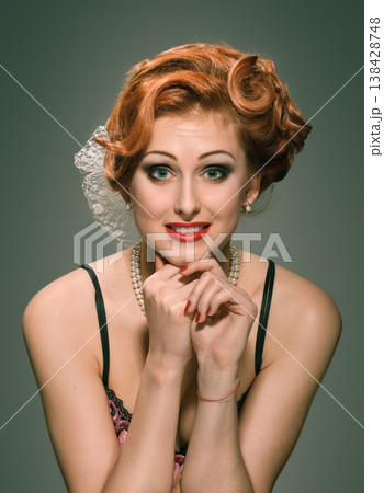 Pretty woman's affectation 138428748