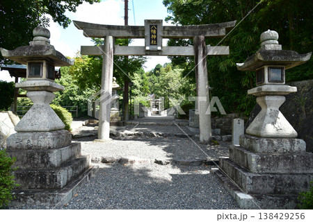 滋賀県甲賀市　大池寺の八幡神社 138429256