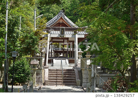 滋賀県甲賀市　大池寺の八幡神社 138429257