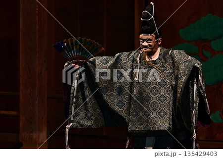 春日神社の翁奉納 春日神社の翁奉納 138429403