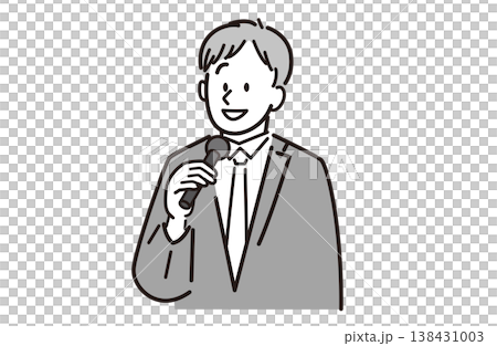 マイクを持っているスーツを着た笑顔の男性 138431003