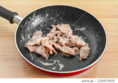 豚肉の塩こうじ炒め 豚肉の塩こうじ炒め 138433091