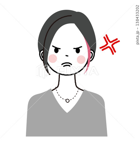 インナーカラーのショートボブの女性　怒っている表情の女性 138433202