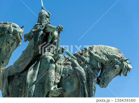 Millennium Monument with statues featuring Hungarian national leaders on the Heroes Square in Budapest, Hungary 138439160