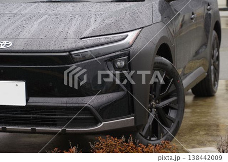 自動車イメージ　トヨタbZ4Xツーリングのフロントマスク 138442009