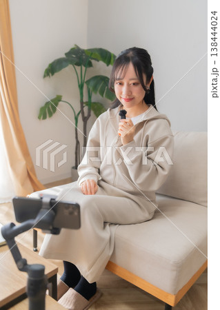 配信　ライバー　ストリーマー　動画配信　ワイヤレスマイク　撮影機材　ジンバル　マイク 138444024