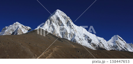 Mount Pumori and Kala Patthar, viewpoint near the Everest Base Camp, Nepal. 138447653