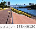 東京都江東区　豊洲ぐるり公園散策路と有明北橋とゆりかもめ 138449120
