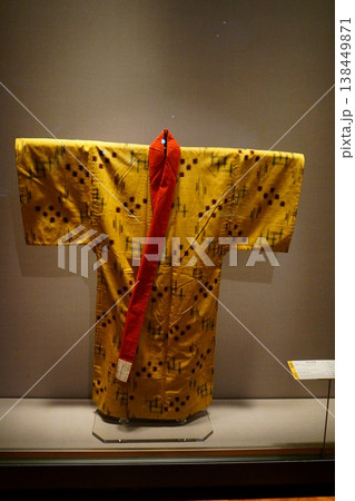 9488　ドゥスディー 138449871