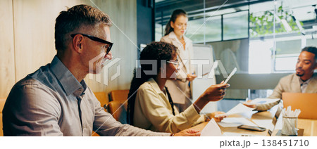 Businessperson wraps up with persuasive poise and enthusiasm Businessperson wraps up with persuasive poise and enthusiasm 138451710