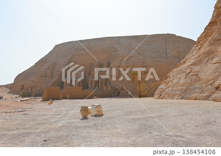 アブ・シンベル神殿　大神殿　ヌビア遺跡群 138454108