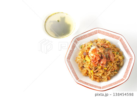 ピリ辛キムチ炒飯と中華スープのセット ピリ辛キムチ炒飯と中華スープのセット 138454598