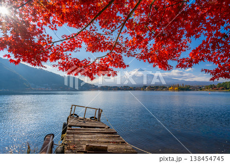 河口湖 紅葉 河口湖 紅葉 138454745
