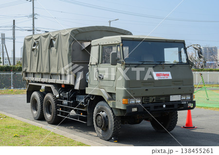 陸上自衛隊3 1/2tトラック 138455261