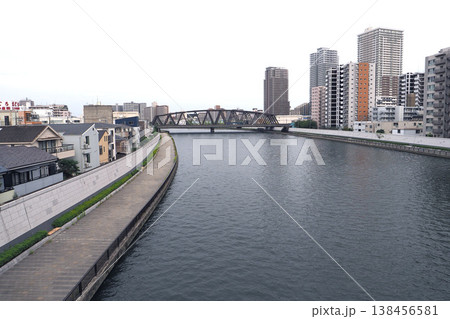千住大橋付近の墨田川(東京都足立区) 千住大橋付近の墨田川(東京都足立区) 138456581