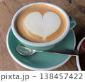 ハートのカフェラテ 138457422