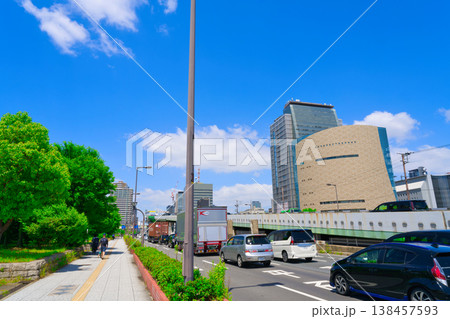 【大阪府】6月・大阪歴史博物館と大阪府警察本部 138457593