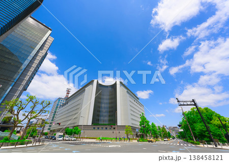 【大阪府】6月・大阪府警察本部 138458121