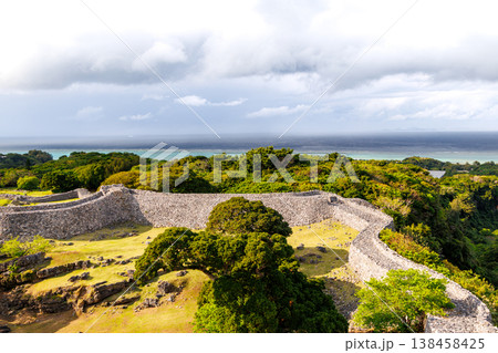 沖縄県　今帰仁城跡 138458425