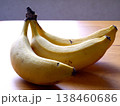 熟したバナナ 138460686