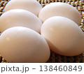 新鮮な卵 138460849