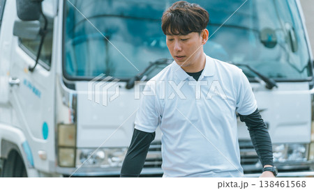 トラックドライバー トラックドライバー 138461568