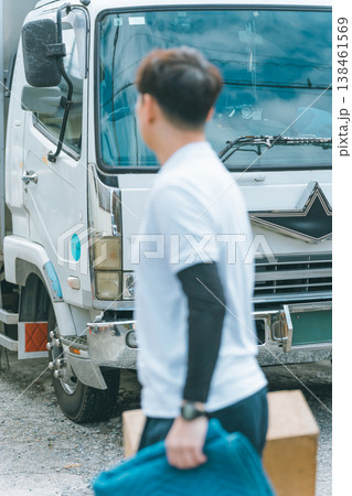 トラックドライバー 138461569
