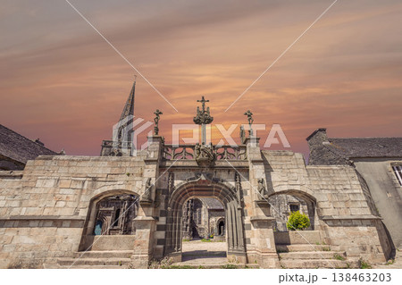 Parish close church of La Martyre, finistere, brittany, france 138463203