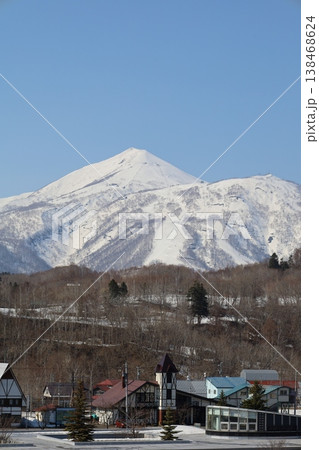 四月初旬、北海道、後志、ニセコ、青天、春来たらし、蝦夷富士、羊蹄山、ニセコ、喜茂別、倶知安、京極、 138468624