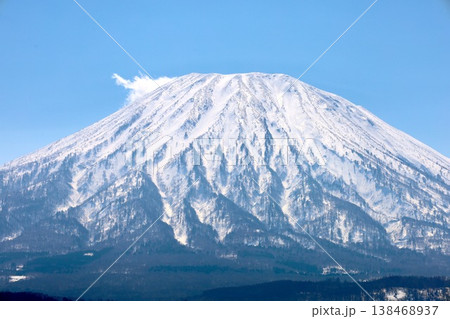 四月初旬、北海道、後志、ニセコ、青天、春来たらし、蝦夷富士、羊蹄山、ニセコ、喜茂別、倶知安、京極、 138468937