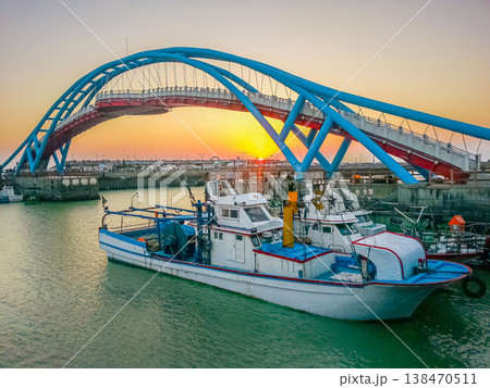 Yongan Fishing Harbor Bridge at Sunset in Taoyuan, Taiwan Yongan Fishing Harbor Bridge at Sunset in Taoyuan, Taiwan 138470511