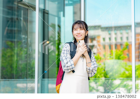 大学生の女の子 大学生の女の子 138478002
