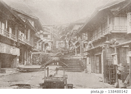 古写真　1894年　群馬県渋川市　伊香保温泉の石段街 138480142