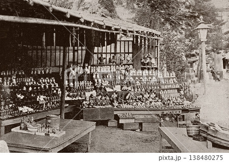 古写真 1894年 京都 伏見人形の商店 古写真 1894年 京都 伏見人形の商店 138480275