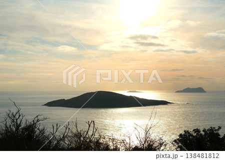 長崎県の五島列島 小値賀島 斑島園地からのサンセット 138481812